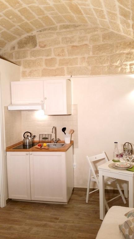 Little Tower Apartment Bari Luaran gambar